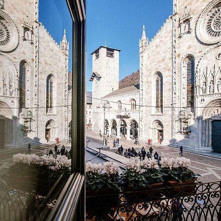 La Finestra Sul Duomo - The House Of Travelers Apartman Como Kültér fotó